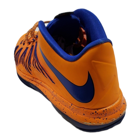 Air Max Lebron - Picture 10 of 15